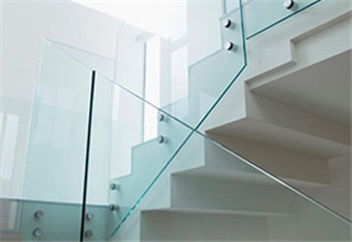 standoff_glass_railing3